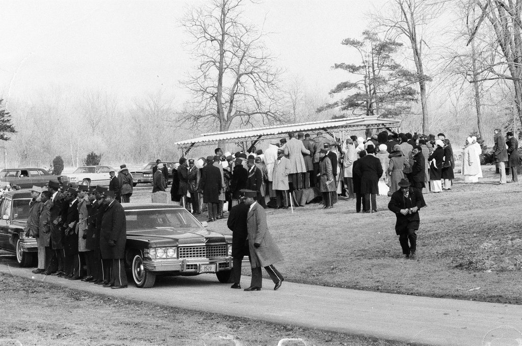 Elijah Muhammad funeral and burial - Randy B. Leffingwell for Chicago Sun-Times