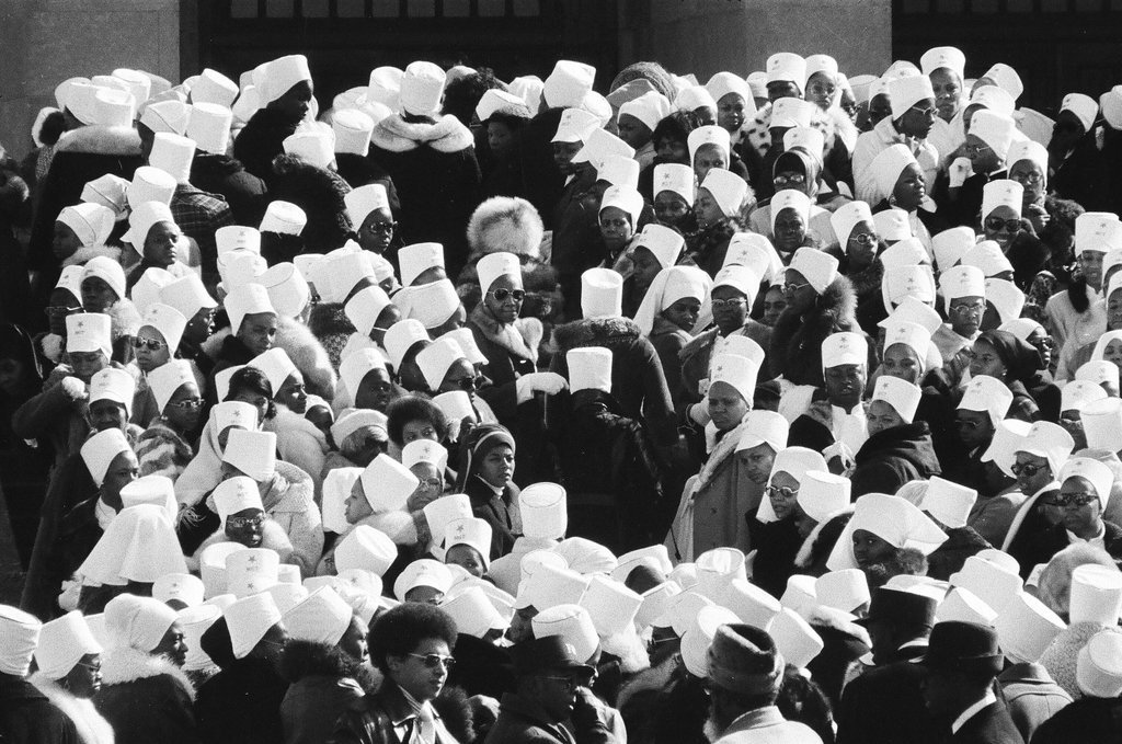 Elijah Muhammad funeral and burial - Randy B. Leffingwell for Chicago Sun-Times
