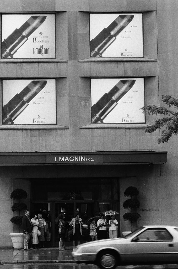 I Magnin Department store on Michigan Avenue - Chicago Sun-Times