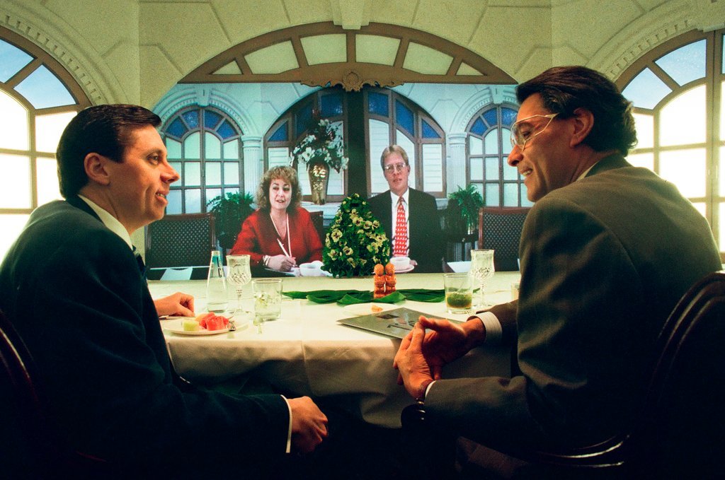 Teleconference luncheon at Palmer House Hilton - Chicago Sun-Times