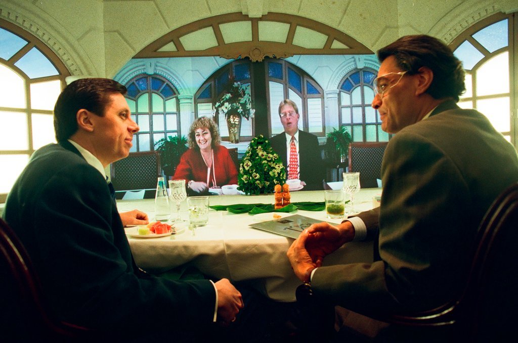 Teleconference luncheon at Palmer House Hilton - Chicago Sun-Times