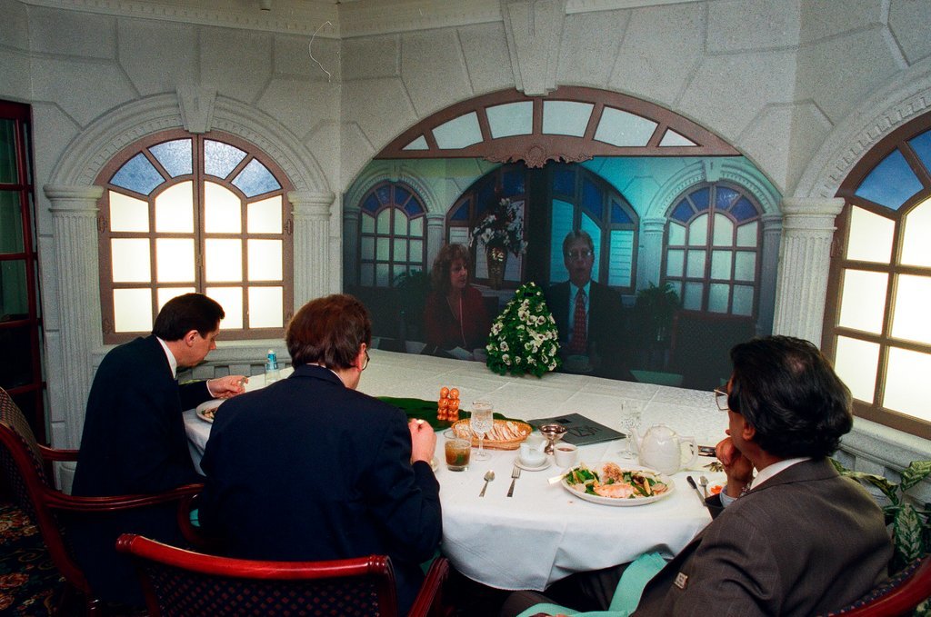 Teleconference luncheon at Palmer House Hilton - Chicago Sun-Times