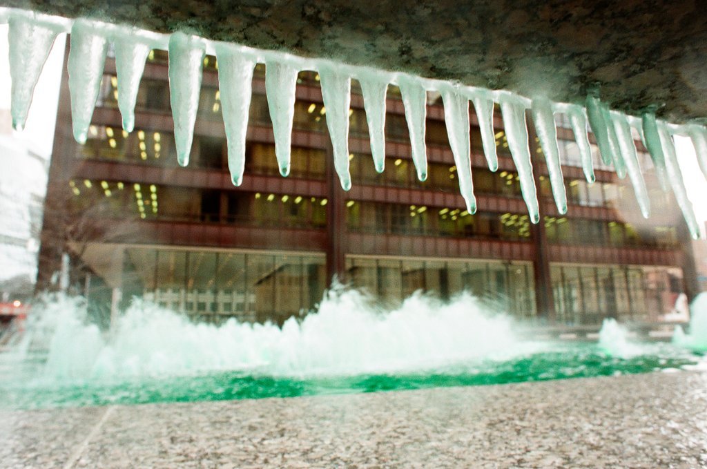 Green fountains for St. Patrick's Day - Chicago Sun-Times