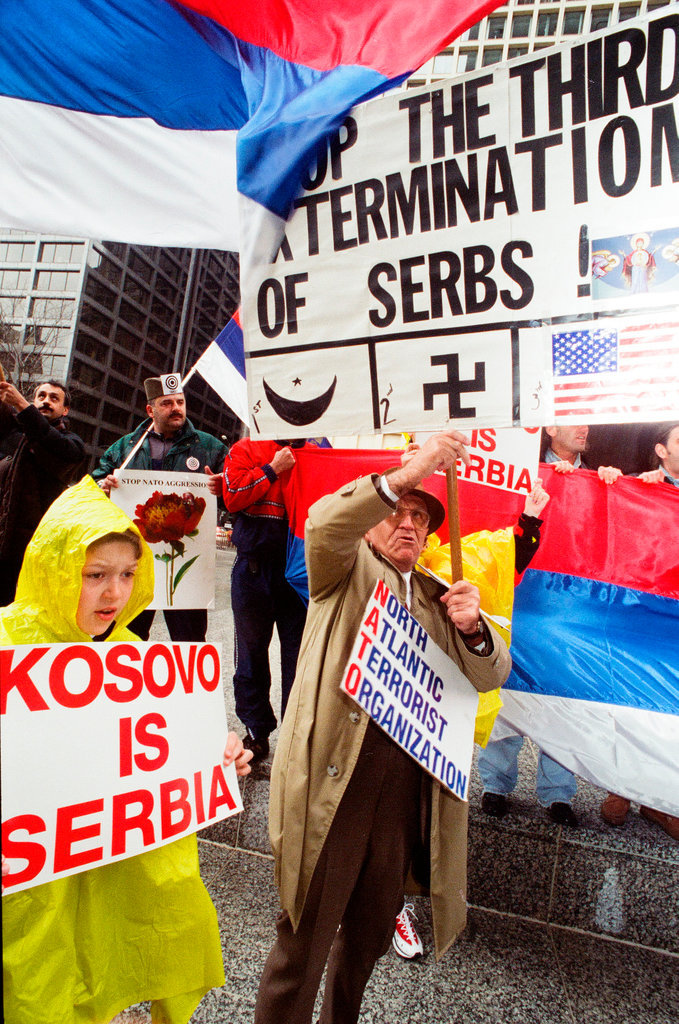 Serbians rally in Daley Plaza - Chicago Sun-Times