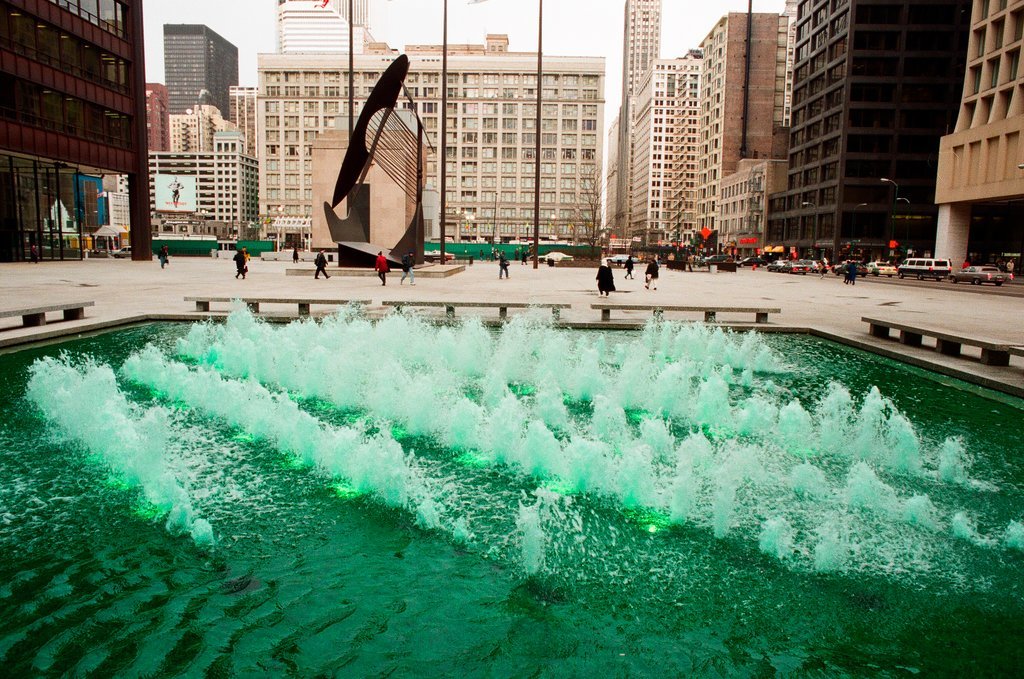 Green fountains for St. Patrick's Day - Chicago Sun-Times