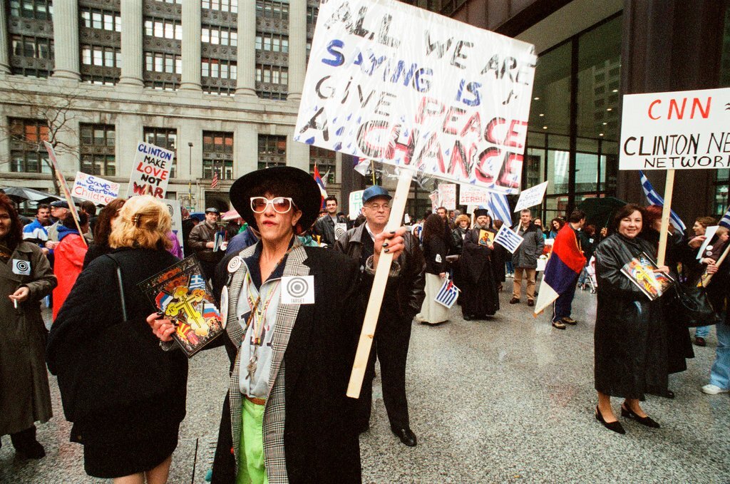 Serbians rally in Daley Plaza - Chicago Sun-Times