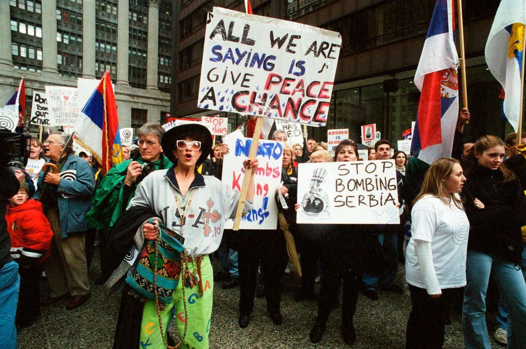 Serbians rally in Daley Plaza - Chicago Sun-Times