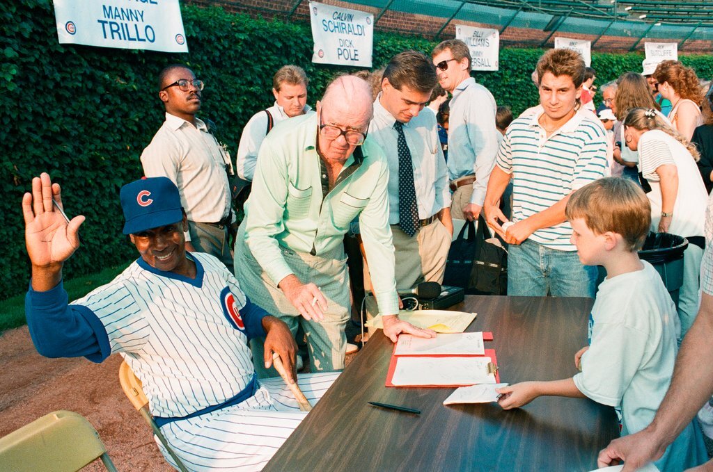 Cubs players and fans at Cubs Care benefit - Chicago Sun-Times