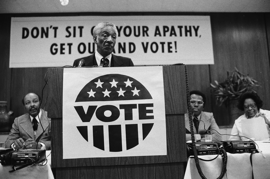 Caucus of Black Democrats at voting event - Chicago Sun-Times