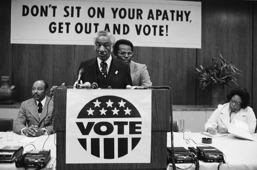 Caucus of Black Democrats at voting event - Chicago Sun-Times