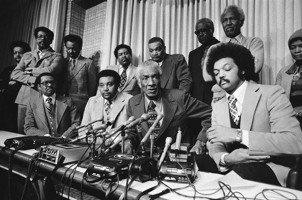 Jesse Jackson announcing name of black mayoral candidate at a press conference - Chicago Sun-Times
