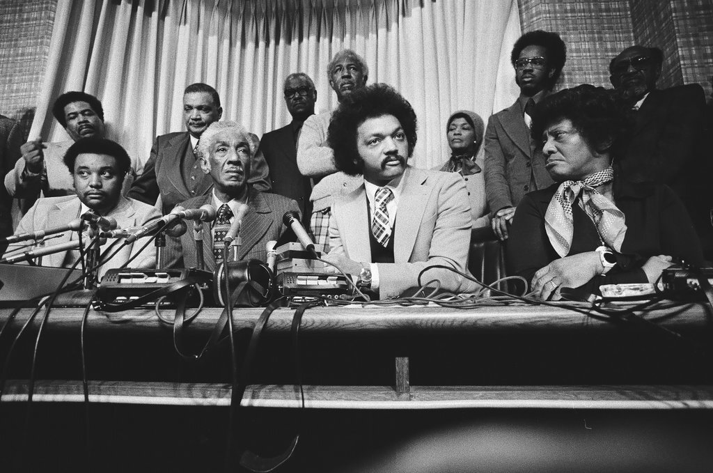 Jesse Jackson announcing name of black mayoral candidate at a press conference - Chicago Sun-Times