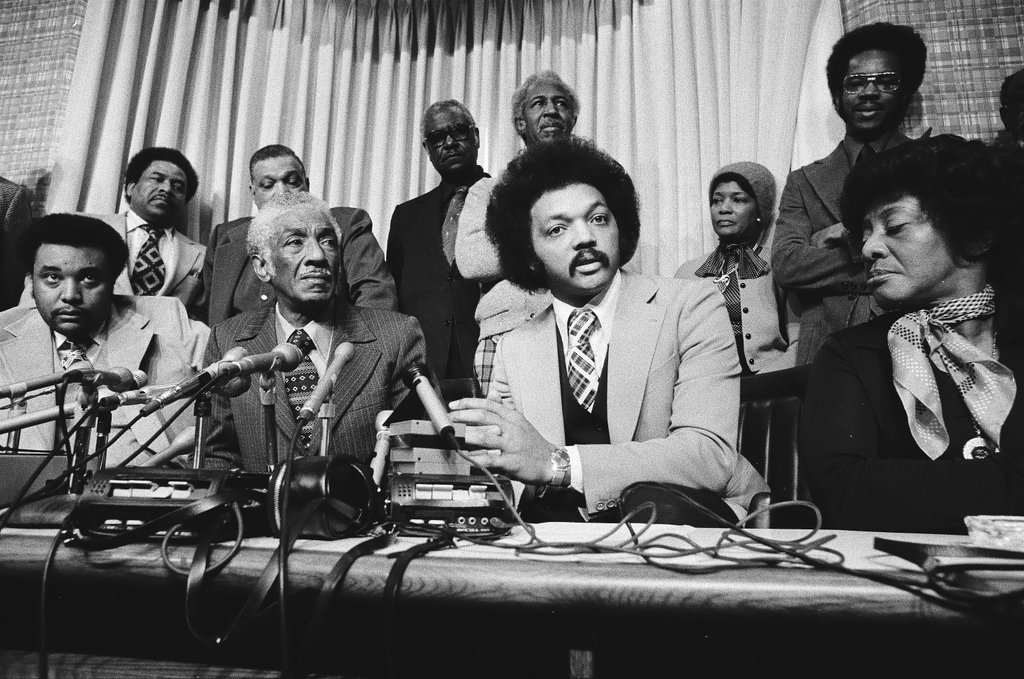 Jesse Jackson announcing name of black mayoral candidate at a press conference - Chicago Sun-Times