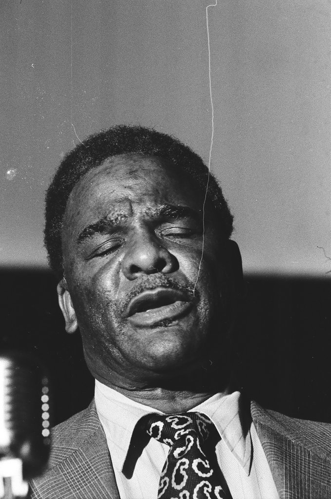 Harold Washington and others at a press conference regarding mayoral election - Chicago Sun-Times