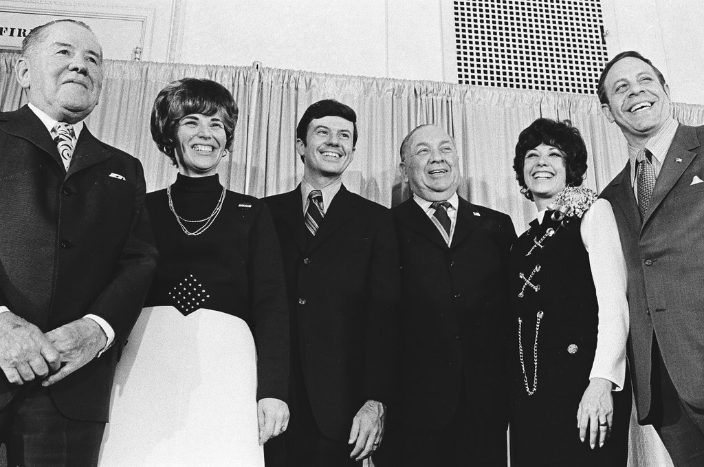 Adlai Stevenson III and others at the Sherman House Hotel on election night - Chicago Sun-Times