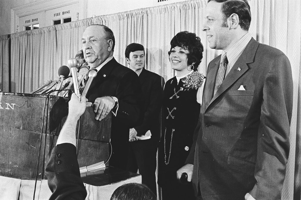 Adlai Stevenson III and others at the Sherman House Hotel on election night - Chicago Sun-Times