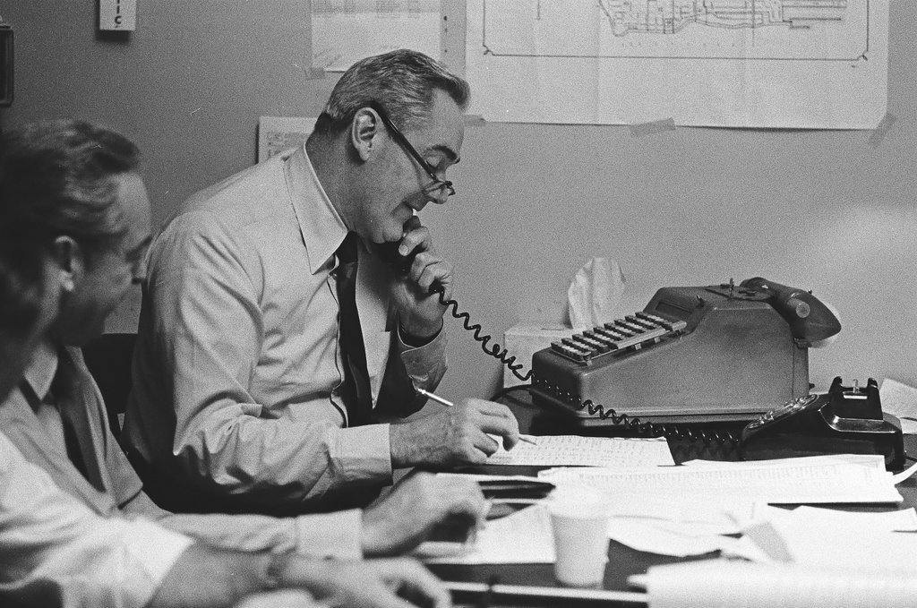 Adlai Stevenson III and others at the Sherman House Hotel on election night - Chicago Sun-Times