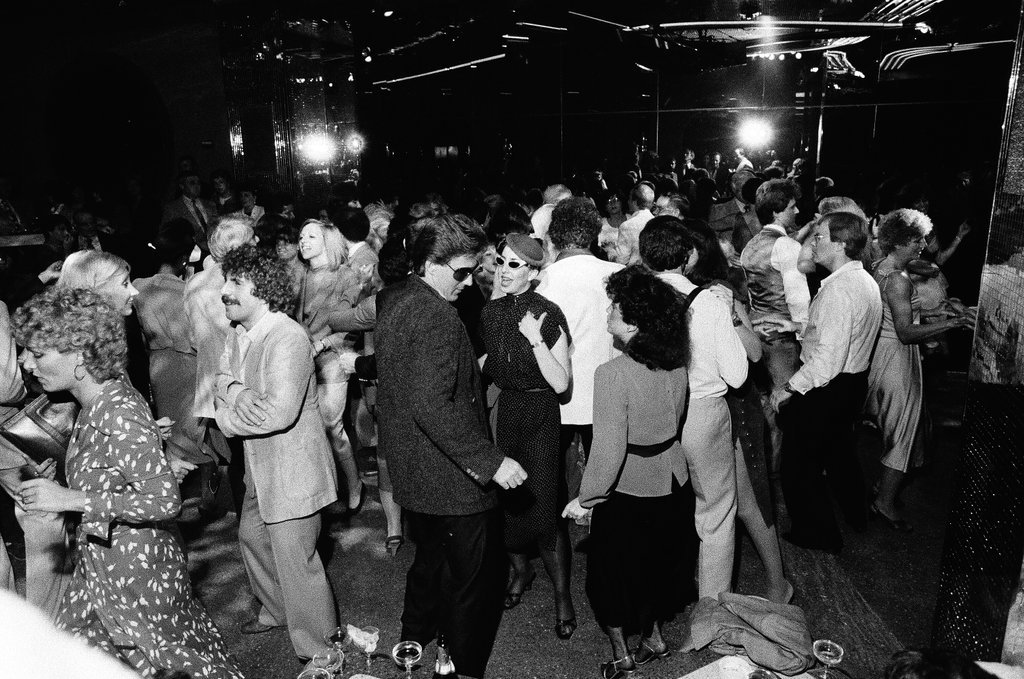People at Huckleberry's disco club - Chicago Sun-Times