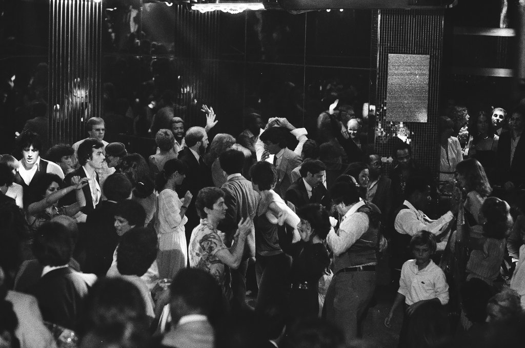People at Huckleberry's disco club - Chicago Sun-Times