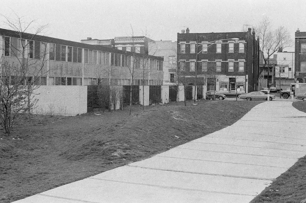 Housing on South Laflin Street - Chicago Sun-Times