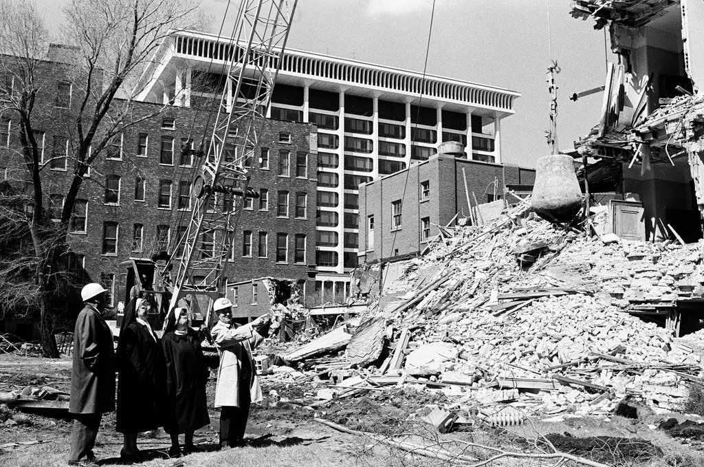 Nuns watch Old Mercy Hospital demolition - Chicago Sun-Times