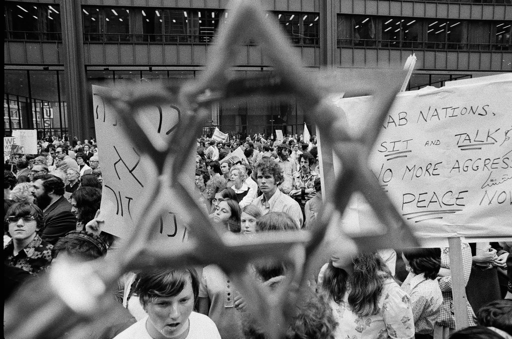 Rally at the Civic Center to show American solidarity with Israel - Chicago Sun-Times