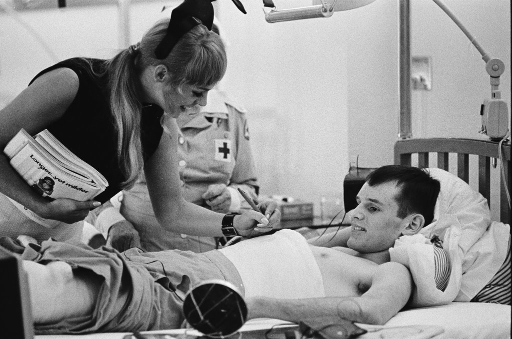 Playboy Bunnies visit hospital - Chicago Sun-Times