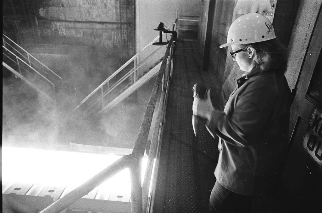 Women working in steel plant - Chicago Sun-Times
