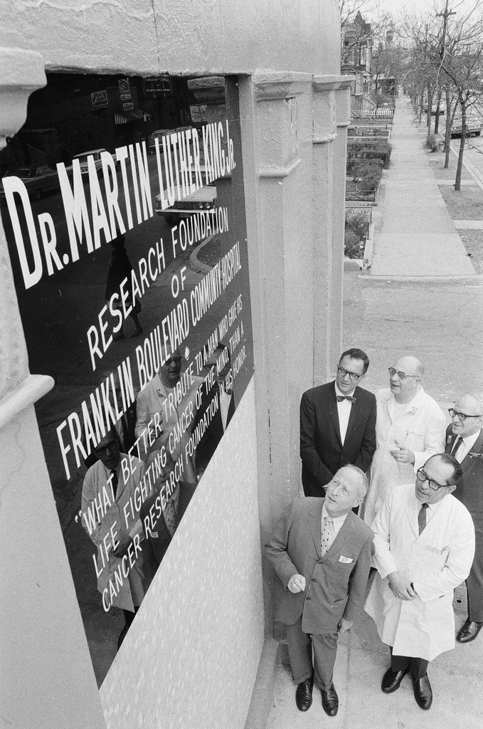 Dedication of Franklin Boulevard Community Hospital cancer research center - Chicago Sun-Times