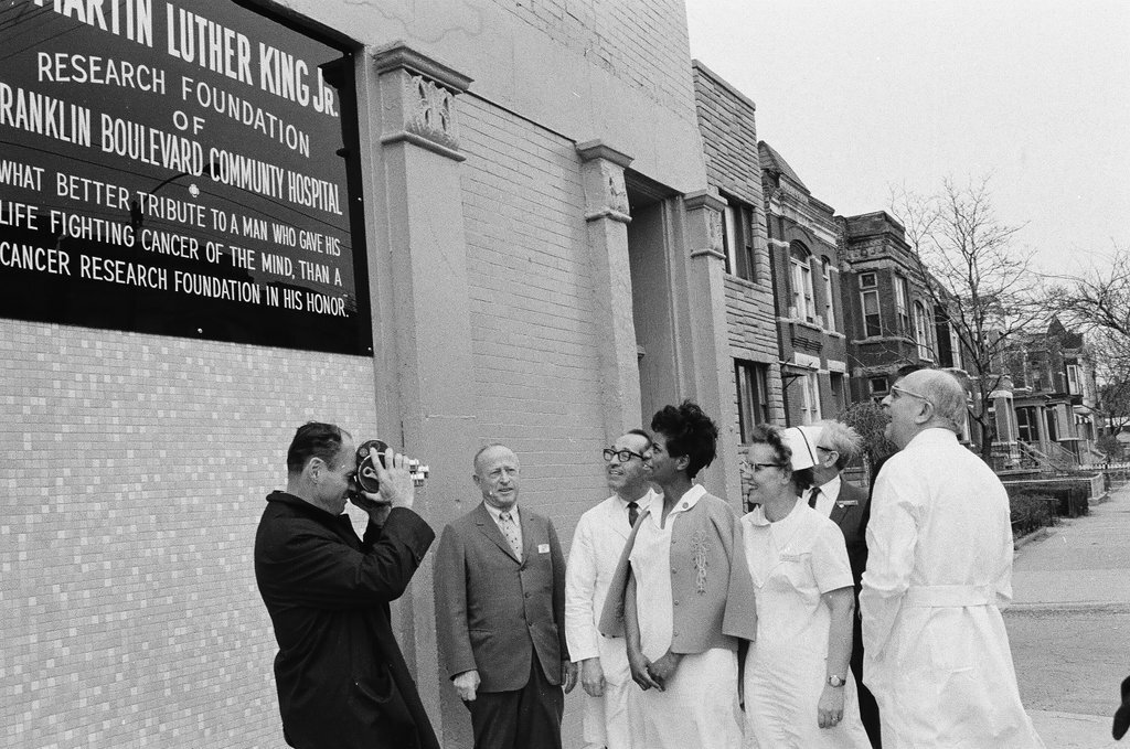 Dedication of Franklin Boulevard Community Hospital cancer research center - Chicago Sun-Times