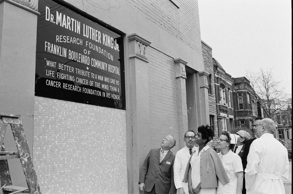 Dedication of Franklin Boulevard Community Hospital cancer research center - Chicago Sun-Times