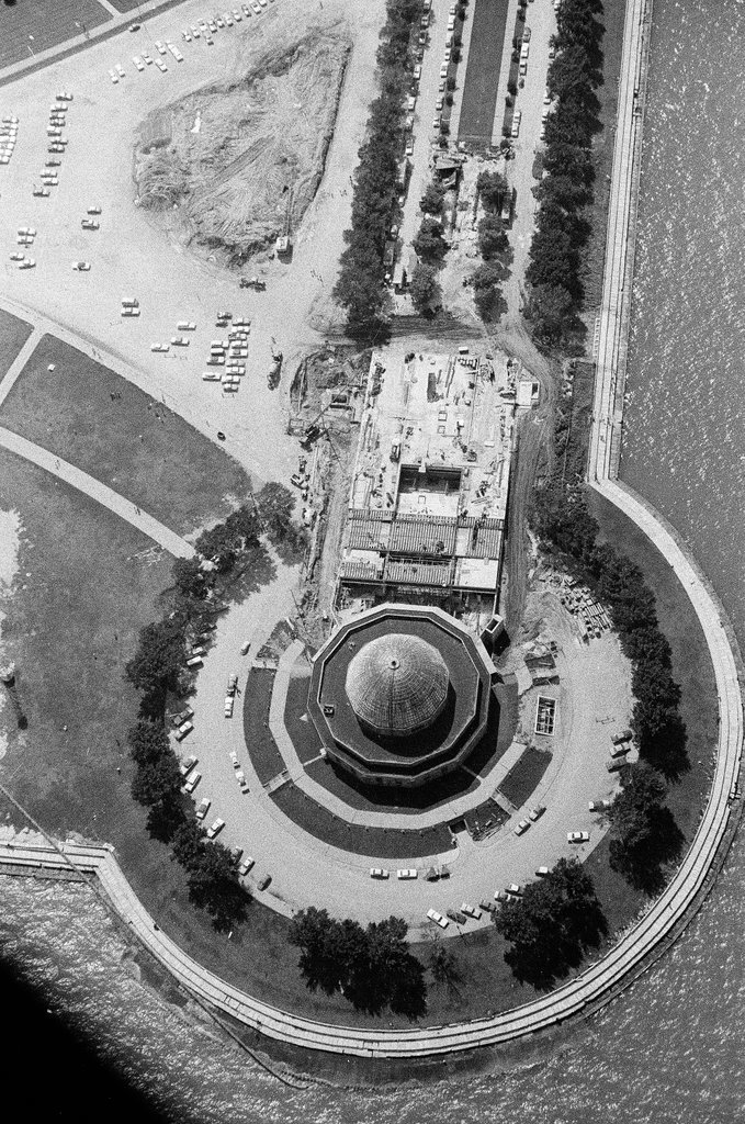 Aerial shots of the city taken from Goodyear Blimp - Howard Lyon for Chicago Sun-Times