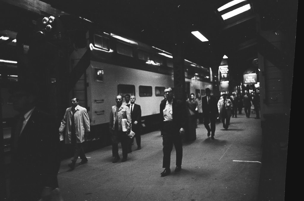 Railway signalmen on strike at Union Station - Chicago Sun-Times