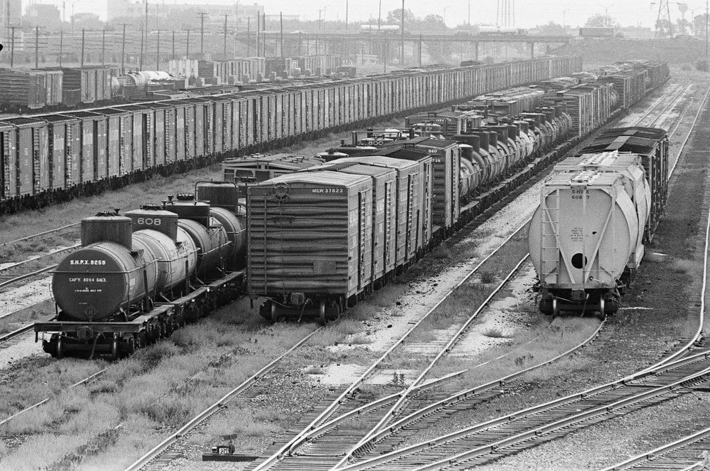 Belt Line at Cicero and Marquette yards - Chicago Sun-Times