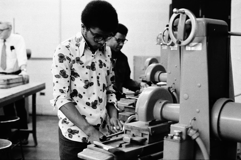 Students at work at Westinghouse Area Vocational High School - Chicago Sun-Times