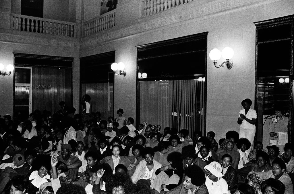 High school students stage sit-in at Board of Education offices - Chicago Sun-Times