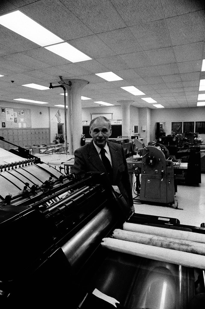 Students at work at Westinghouse Area Vocational High School - Chicago Sun-Times