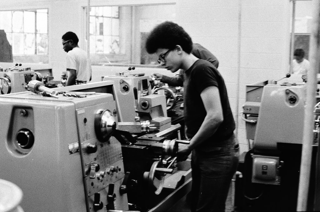 Students at work at Westinghouse Area Vocational High School - Chicago Sun-Times
