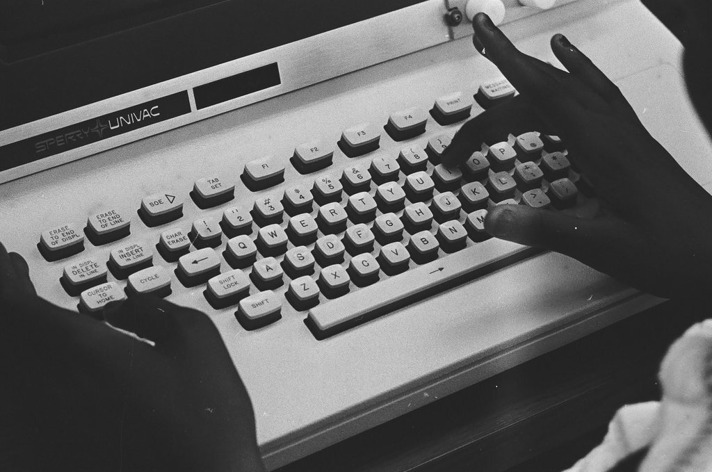 Computer instruction class - Chicago Sun-Times