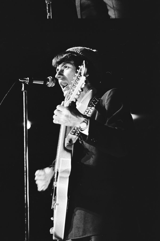 The Monkees at the Chicago Stadium - Gary Settle for Chicago Sun-Times