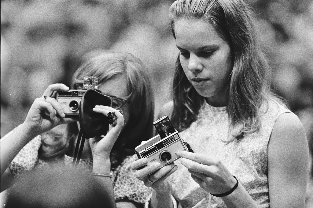 The Monkees at the Chicago Stadium - Gary Settle for Chicago Sun-Times