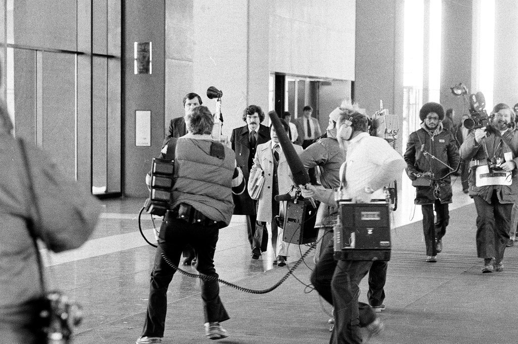 Police search people at the Criminal Court Building - Kevin Horan for Chicago Sun-Times