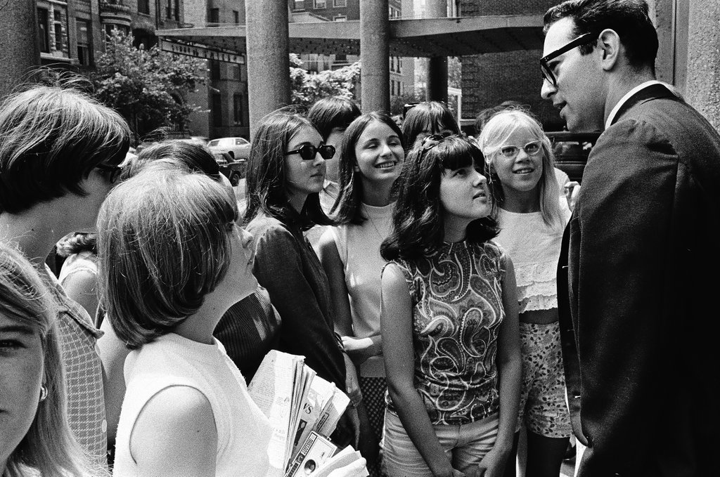 The Monkees at the Chicago Stadium - Gary Settle for Chicago Sun-Times