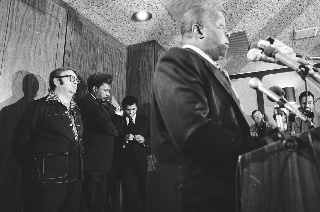 Muhammad Ali speaking about Wepner fight at press conference - Randy B. Leffingwell for Chicago Sun-Times