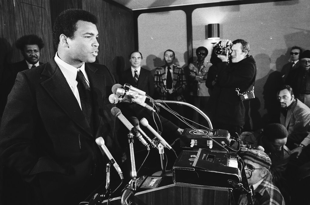 Muhammad Ali speaking about Wepner fight at press conference - Randy B. Leffingwell for Chicago Sun-Times