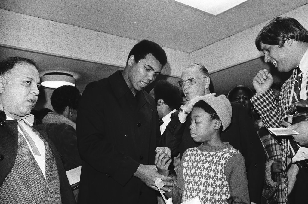 Muhammad Ali at the opening of Ali's Trolley restaurant - Carmen Reporto for Chicago Sun-Times