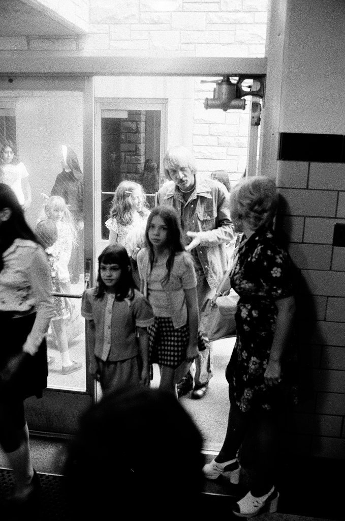 Children on the first day of school at Holy School - Chicago Sun-Times