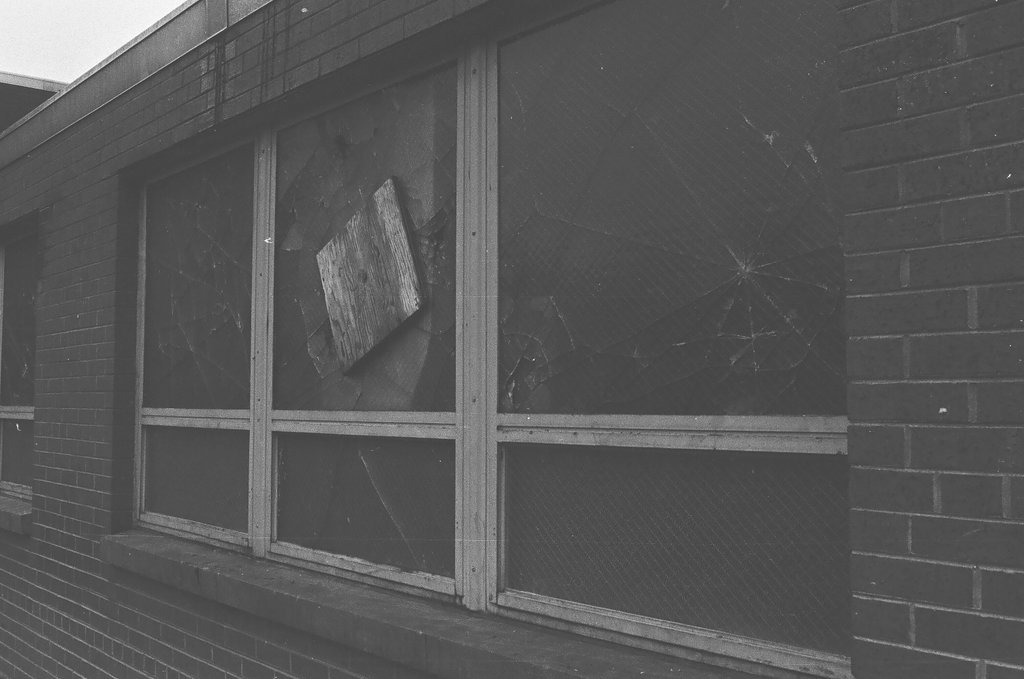 Deteriorating building conditions of Guggenheim Elementary School - Chicago Sun-Times