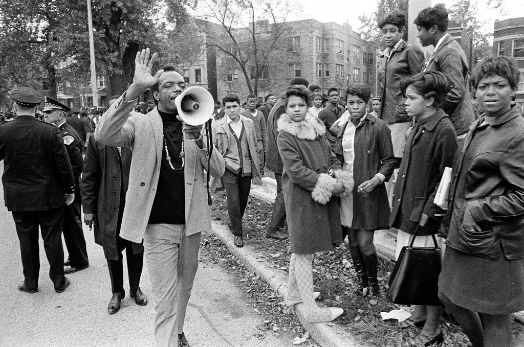 Harrison High School students walk out after parley - Chicago Sun-Times