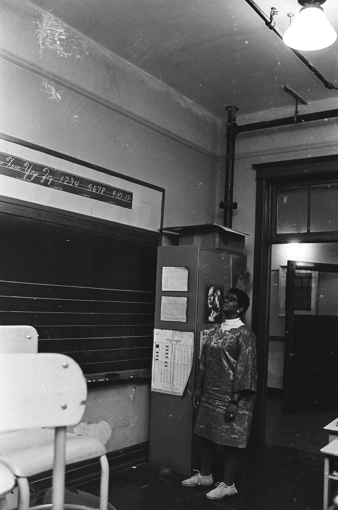 Deteriorating building conditions of Guggenheim Elementary School - Chicago Sun-Times